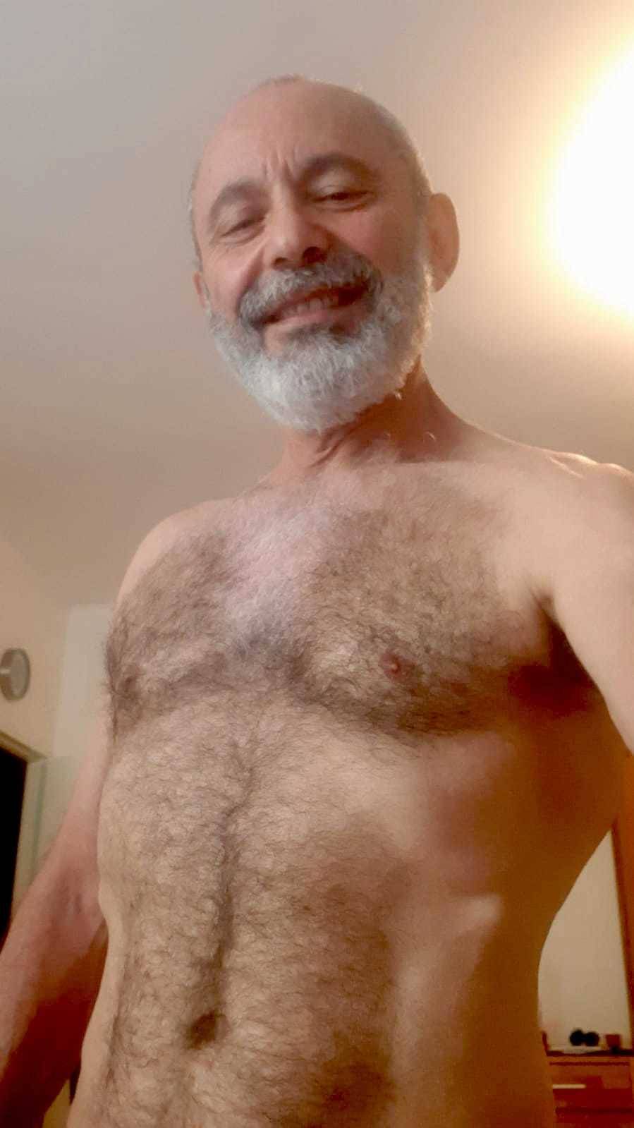 Cuban Daddy in Berlin! OnlyFans – free nudes, naked, leaked