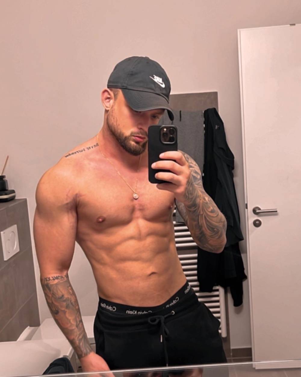 Oliver OnlyFans – free nudes, naked, leaked