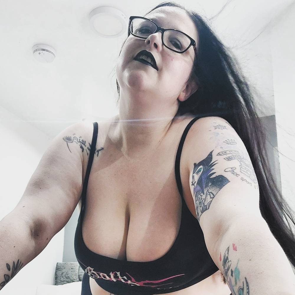 Emma Celeste⛓️BBW⛓️No PPVs OnlyFans – free nudes, naked, leaked