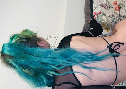 ℒ ★彡