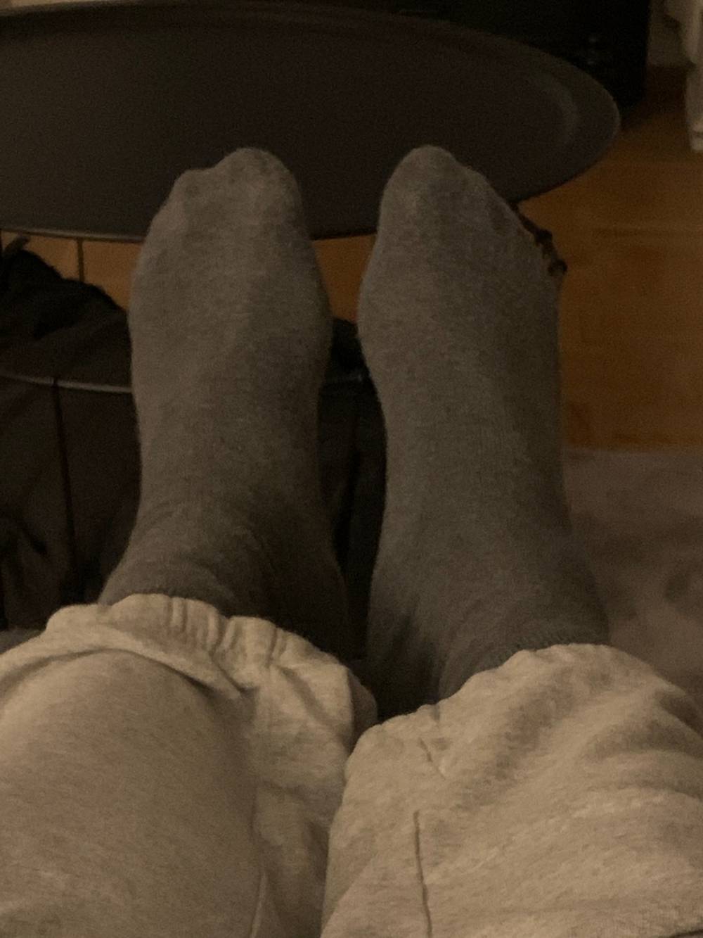 NiceSocksFeets