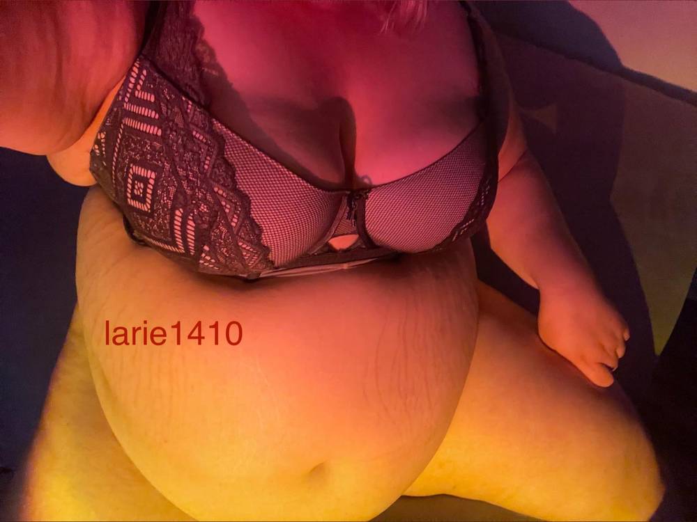 larie1410