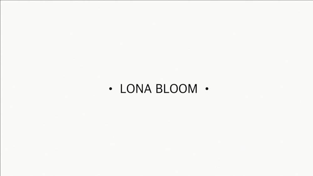 Lona Bloom