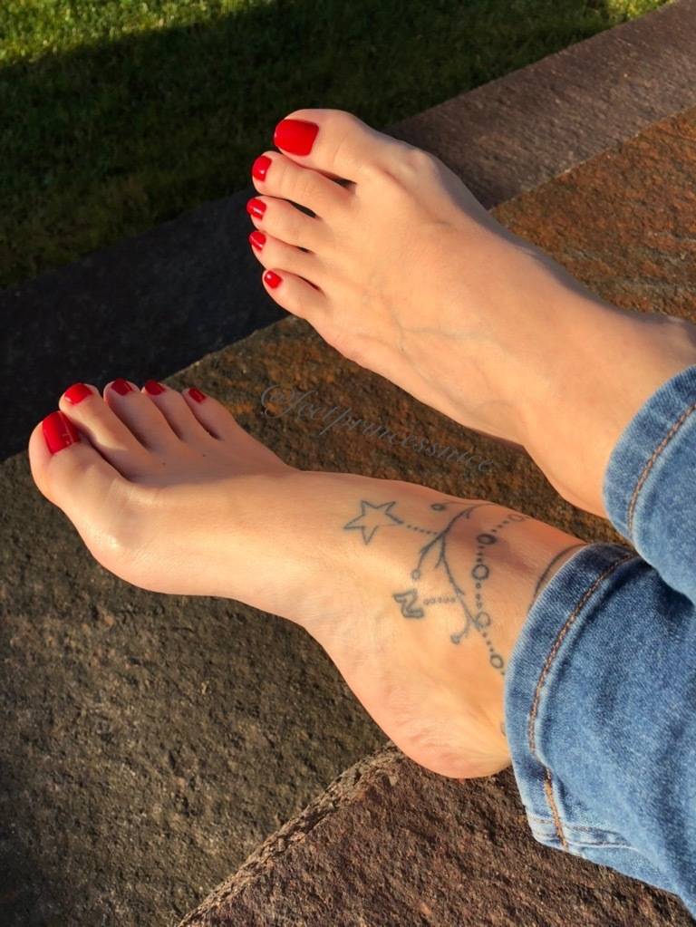 Feetprincessnice