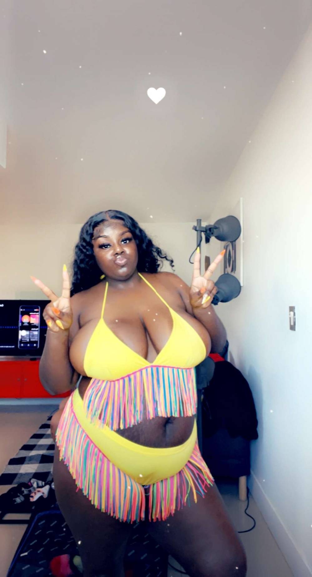 PrettyBlackBBW