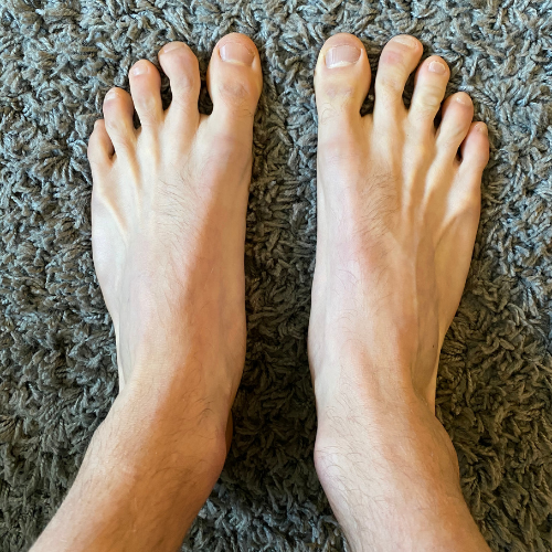 MrLongToes